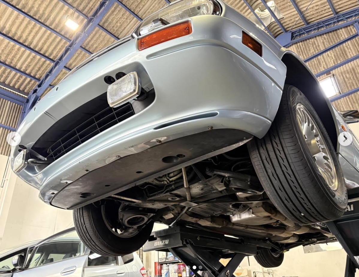 【施工事例】通好みの英国車・ジャガー XJ-S コンバーチブル V12|静岡市のカーコーティング専門店 BI 掲載写真 2